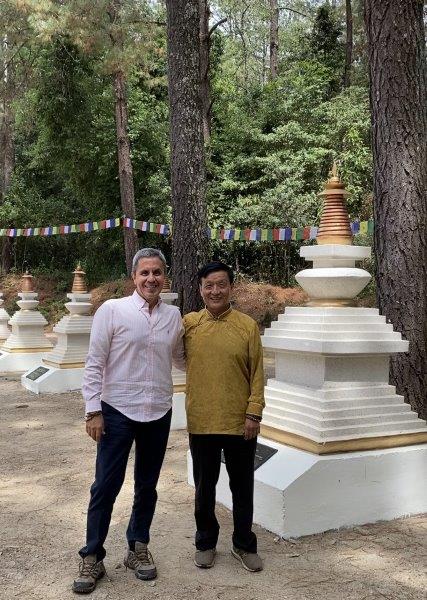 Jorge Valles with TWR 33stupas